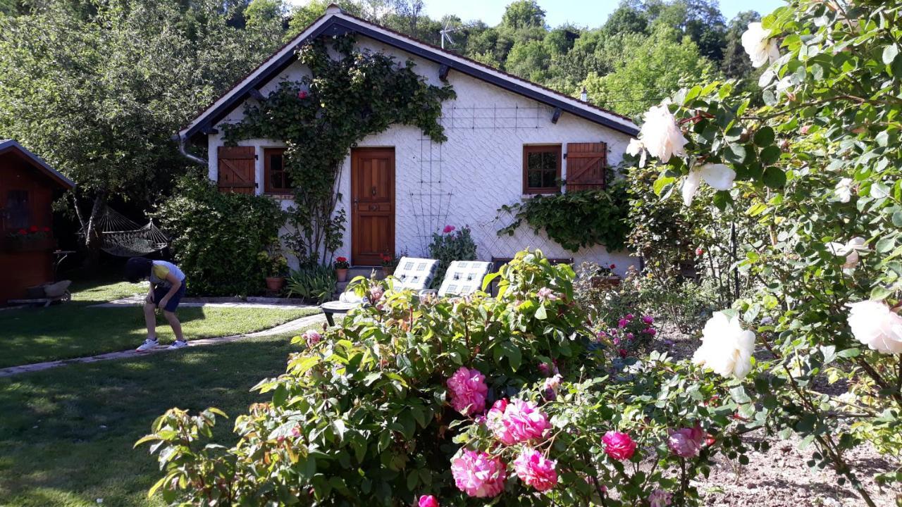 Aux Marguerites Villa Sainte-Genevieve-les-Gasny Exterior photo